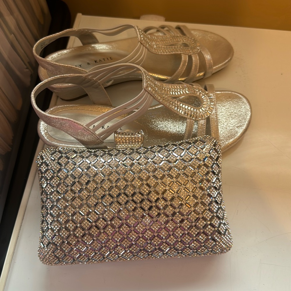 Dressy silver sandals with evening bag